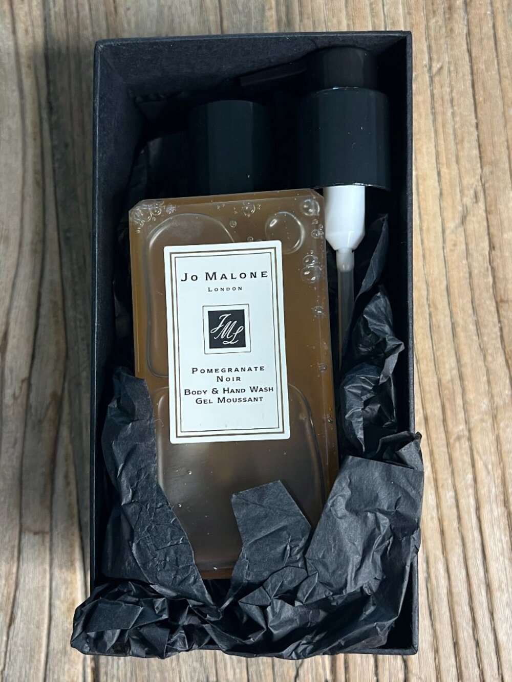 Jo Malone London Pomegranate Noir Body & Hand Wash 250ml 8.5 oz Gift Box Bag
